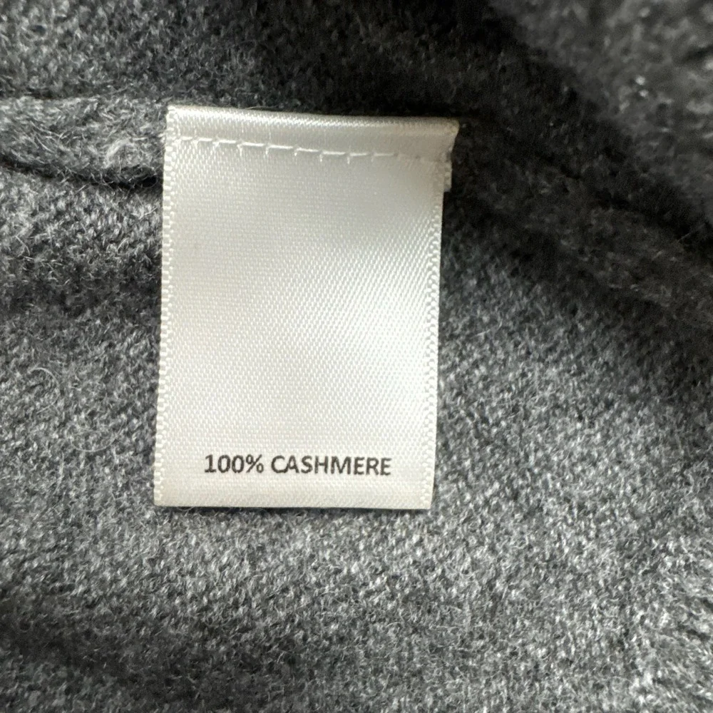 Cremieux Luxury Cashmere Sweater Mens XL Gray V-Neck Pullover Soft Knit Classic